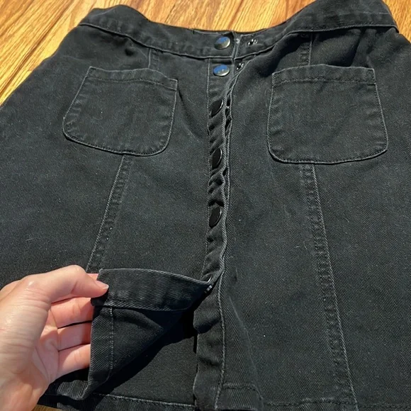 BDG black denim skirt. Urban outfitters - Picture 3 of 4